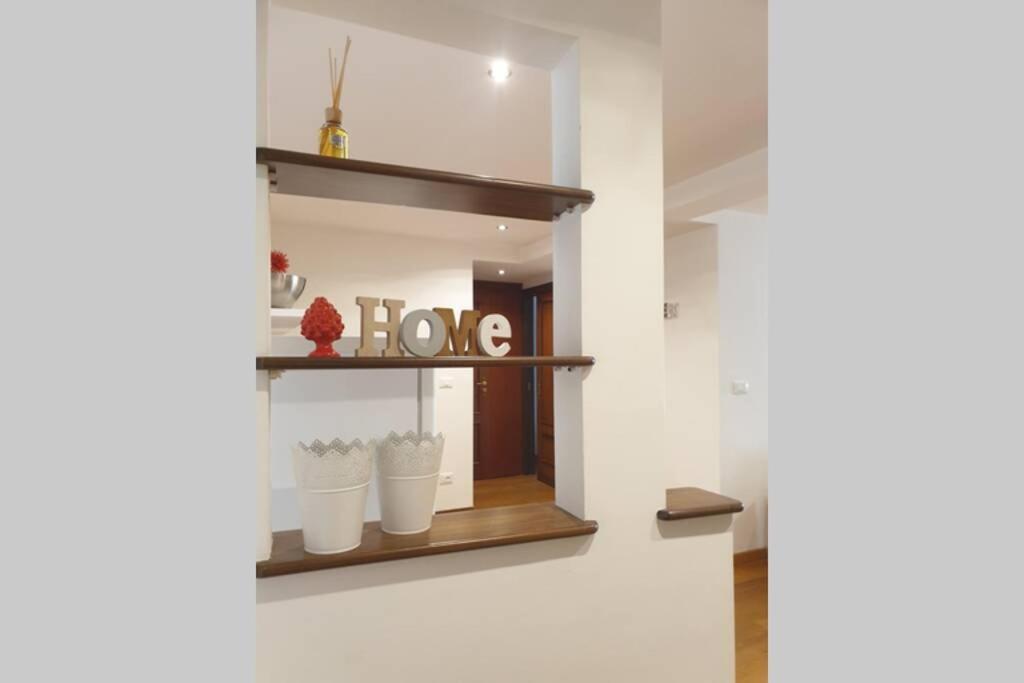 Dimora Maqueda Apartment ปาแลร์โม ภายนอก รูปภาพ